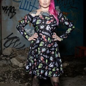 SOURPUSS Ghastly Ghouls Off Shoulder Dress - sz MEDIUM